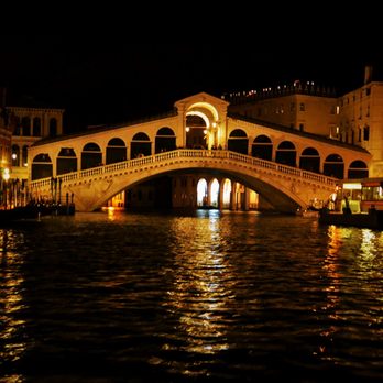 Ponte di Rialto - Landmarks & Historical Buildings Near Me - Venezia, VE Ponte di Rialto - Landmarks & Historical Buildings Near Me - Venezia, VE