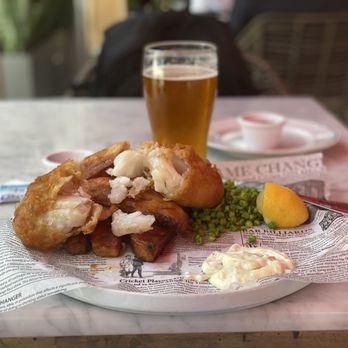 Balan's - Nice fish and chips and a Funky Buddha IPA! - Cocktail Bars Near Me - Miami, Florida