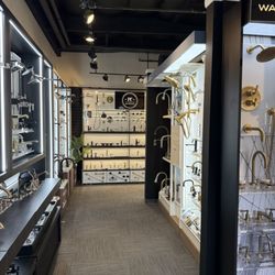 Ferguson Bath, Kitchen & Lighting Gallery