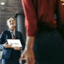 The Chauffeur Ladies - Airport transfer