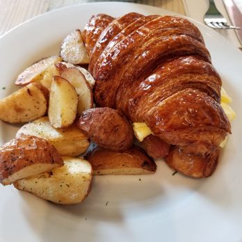 Bakery Lorraine - Breakfast croissant sandwich - Bakeries Near Me - San Antonio, Texas