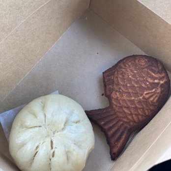 Han Oak - Breakfast Bao and Fish "Sweet" Cake - Korean Near Me - Portland, Oregon