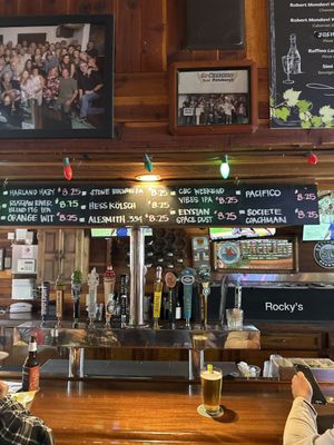 Rocky's Crown Pub by null