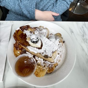 Egg - Breakfast & Brunch Near Me - Saint Louis, Missouri
