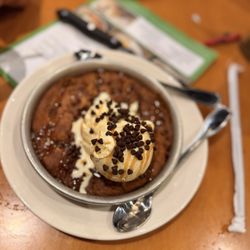 BJ's Restaurant & Brewhouse - Salted Caramel Pizookie