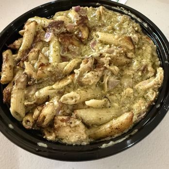 Tandoori Pizza - Pesto Chicken Pasta with onions and creamy pesto sauce. It's awesome - Pizza Near Me - Elk Grove, California Tandoori Pizza - Pesto Chicken Pasta with onions and creamy pesto sauce. It's awesome - Pizza Near Me - Elk Grove, California
