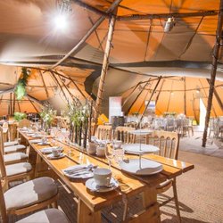 Event In A Tent - Inside the stratus tipis