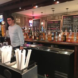 Tussey Bär & Kitchen - Bar area