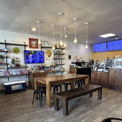 Cafe Tapioca - Inside