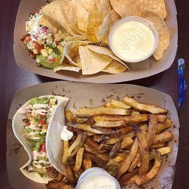 Casual Foodie Truck & Catering