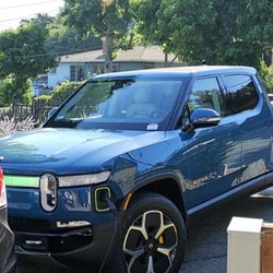 Spark Masters - New RIVIN electric truck