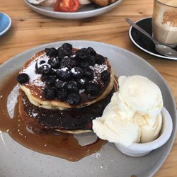 The Point Cafe - Pancake stack