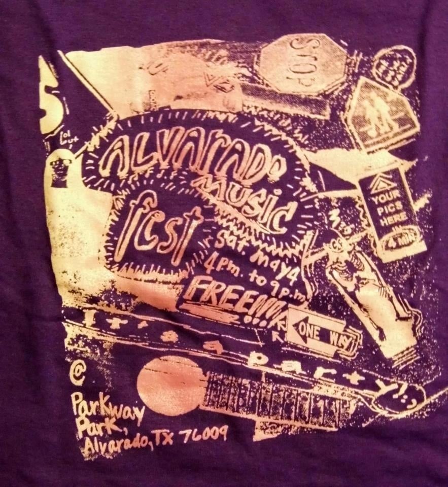 INDIAN HUT Updated April 2024 202 N Parkway Dr, Alvarado, Texas