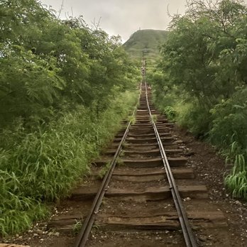 Koko Crater Trail - The start of the stairs! - Hiking Near Me - Honolulu, Hawaii