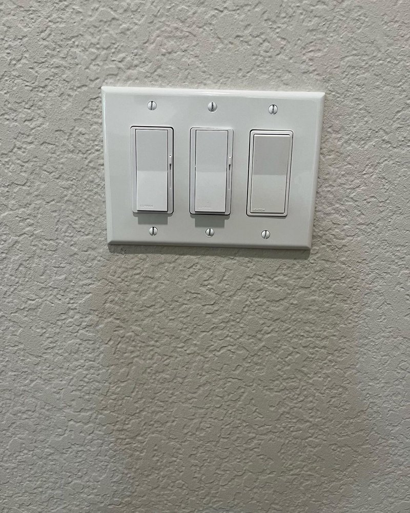 Slide of Silver Lake Licensed Electrician