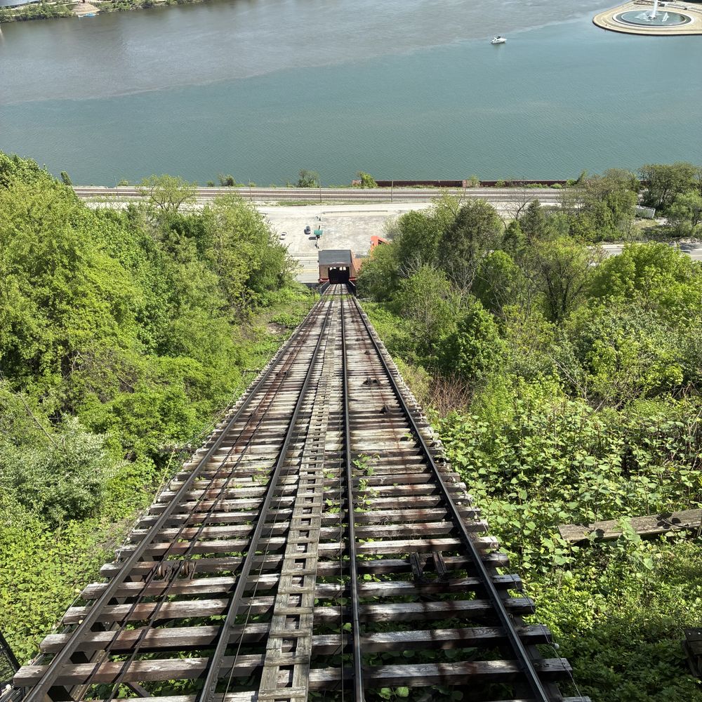Duquesne Incline - Landmarks & Historical Buildings Near Me - Pittsburgh, Pennsylvania Duquesne Incline - Landmarks & Historical Buildings Near Me - Pittsburgh, Pennsylvania