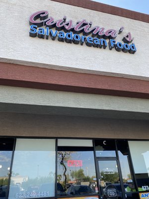 Cristina's Salvadorean Food by null