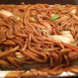 Kam Luang Kitchen - Chicken LoMein Combo $8 and change