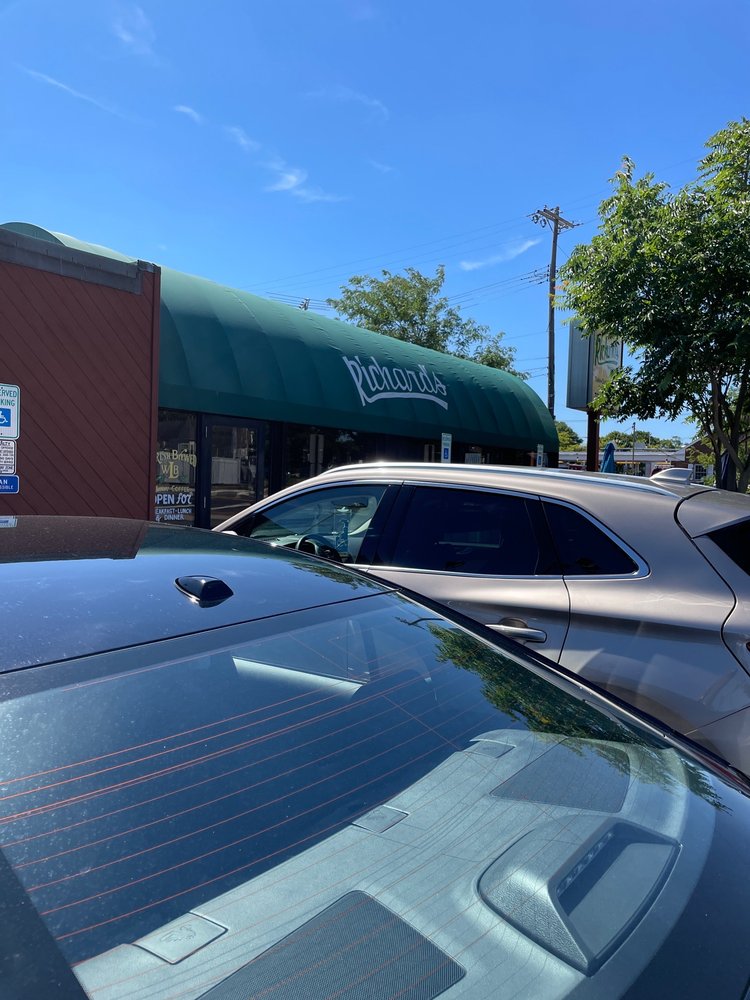 Richard's Deli