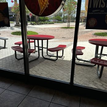 Cold Stone Creamery - Ice Cream & Frozen Yogurt Near Me - Lakeland, Florida Cold Stone Creamery - Ice Cream & Frozen Yogurt Near Me - Lakeland, Florida