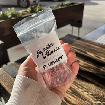 Jupiter House - Red velvet cake pops - Coffee & Tea Near Me - Denton, Texas Jupiter House - Red velvet cake pops - Coffee & Tea Near Me - Denton, Texas
