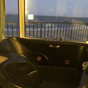 Schooner Inn - Just add water - Hotels Near Me - Virginia Beach, Virginia Schooner Inn - Just add water - Hotels Near Me - Virginia Beach, Virginia