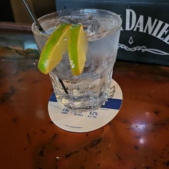 FireSide Grille - -1 star RIGHT off the bat for the useless, waste of money and owners profits LIME WHEELS!!!! - American Near Me - Hurricane, West Virginia