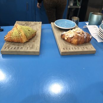 1 Oz Coffee - Croissants - Coffee & Tea Near Me - Mountain View, California 1 Oz Coffee - Croissants - Coffee & Tea Near Me - Mountain View, California