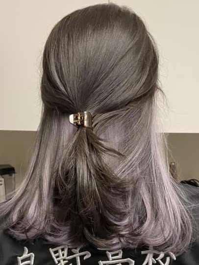 Hair’s What I Do Logo