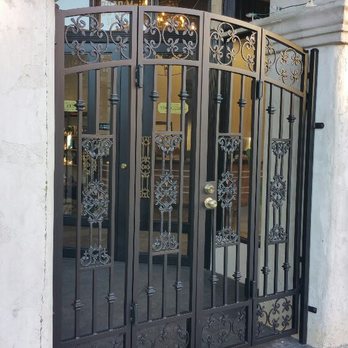 Hernandez Custom Iron Works - Custom gates - Fences & Gates Near Me Hernandez Custom Iron Works - Custom gates - Fences & Gates Near Me