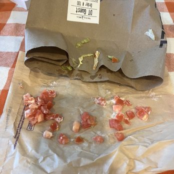 Taco Bell - TOMATOS - Fast Food Near Me - Oswego, Illinois Taco Bell - TOMATOS - Fast Food Near Me - Oswego, Illinois