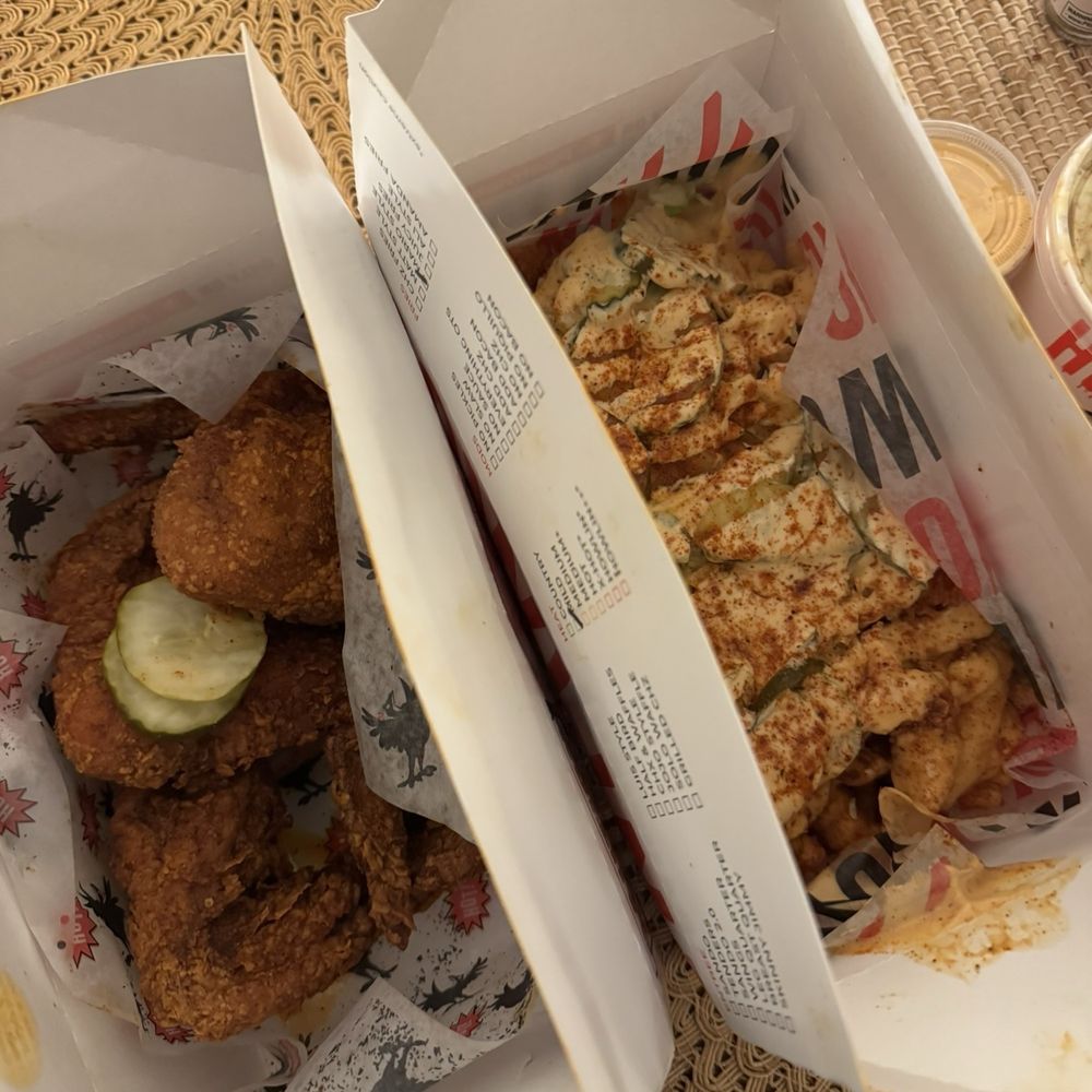 Howlin' Ray's - Mario's style fires Wings - Southern Near Me - Pasadena, California Howlin' Ray's - Mario's style fires Wings - Southern Near Me - Pasadena, California