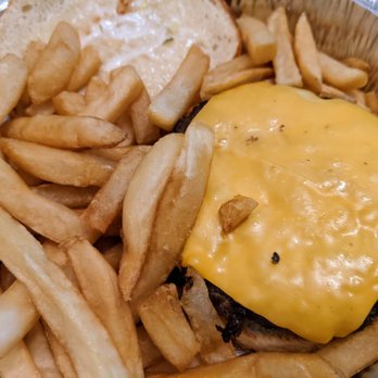 Giovanni's Pizza Restaurant - Cheeseburger + Fries - Pizza Near Me - Woodside, New York