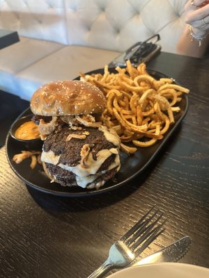 Wolf & Company by null