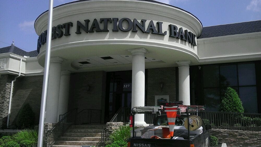 WOODFOREST NATIONAL BANK Updated September 2024 12 Reviews 327