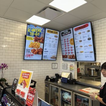 Bonchon Tucson - E Tanque Verde Rd - Chicken Wings Near Me - Tucson, Arizona