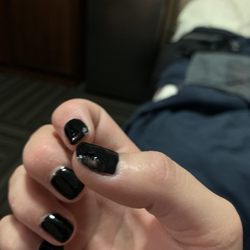 T & L Nails