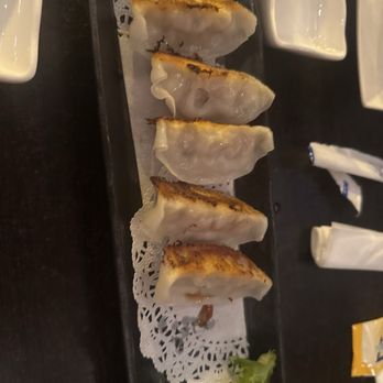 Saketumi Asian Bistro - Sushi Bars Near Me - Brooklyn, New York Saketumi Asian Bistro - Sushi Bars Near Me - Brooklyn, New York