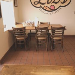 Liz’s Filipino Desserts - Small seating area