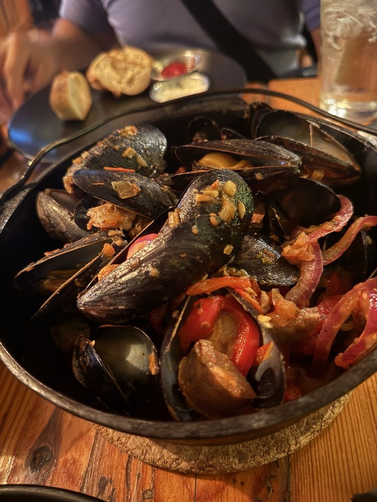 Social spots from St. Arnold's Mussel Bar