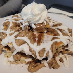 D’ Lua Pancake & Burrito House - Churro Pancakes