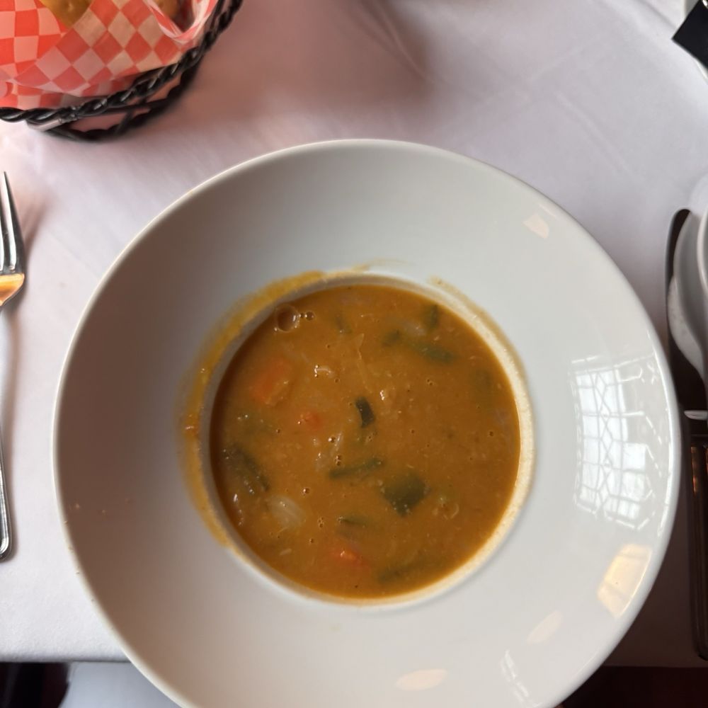 Rosebud - Minestrone soup - Italian Near Me - Chicago, Illinois