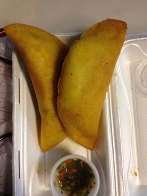 Don Mofongo Food Truck by null