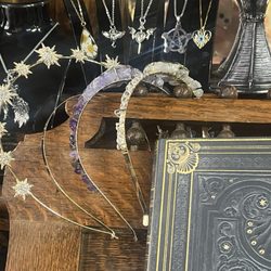 Dreadful Things - Headband/Tiara