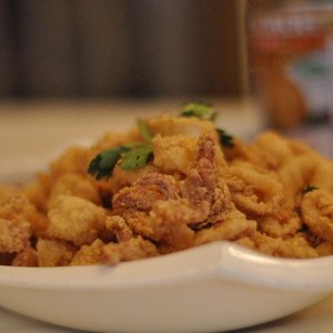 We are the mediocre...restaurants