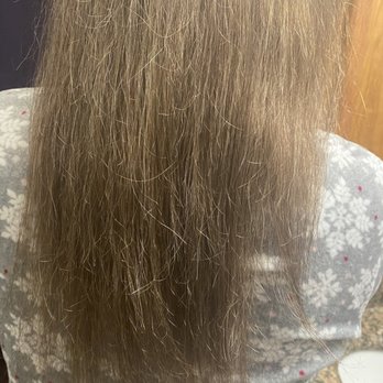 Alta Moda Salon - After Cinthia's work on 12/26/20 - Hair Salons Near Me - San Antonio, Texas Alta Moda Salon - After Cinthia's work on 12/26/20 - Hair Salons Near Me - San Antonio, Texas