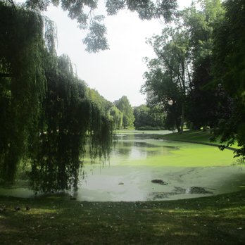 Parc Léopold - Parks Near Me - Etterbeek, BRU
