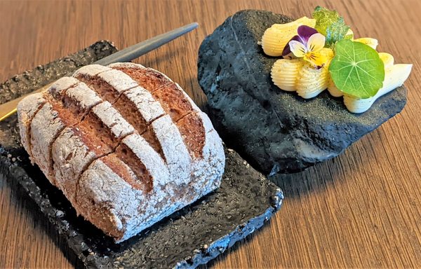 Restaurant Kontrast by null