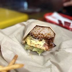 Burger District LA - Chicken Aioli Burger. Great!