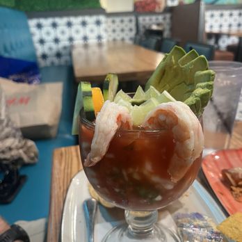 Cielo Azul Mexican Kitchen And Seafood - Large quantity of shrimp that were huge & very tender & delicious! - New Mexican Cuisine Near Me - Jacksonville, Florida